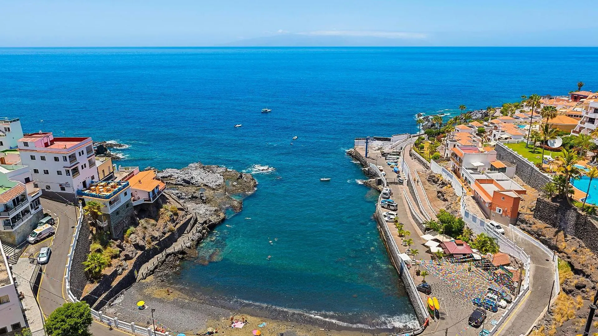 Modern Light And Beautiful View Apartment Puerto de Santiago
